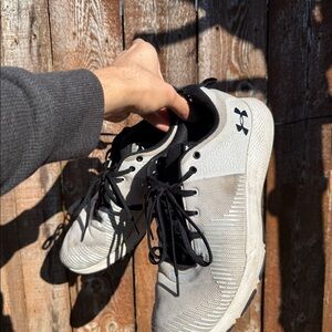 AMAZING UNDER ARMOUR SHOES